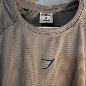 Men’s Medium Gymshark grey shirt short sleeve